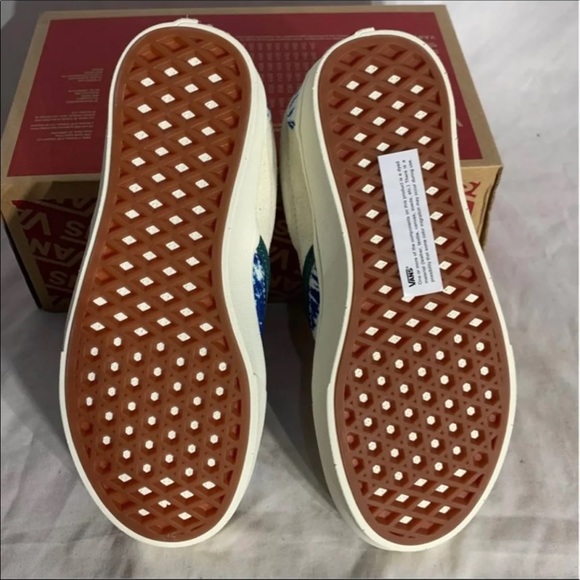 Vans Comfycush Slip On Blue White Tie Dye Shoes New Without Box Womans 5.5 , 7 - Picture 7 of 7